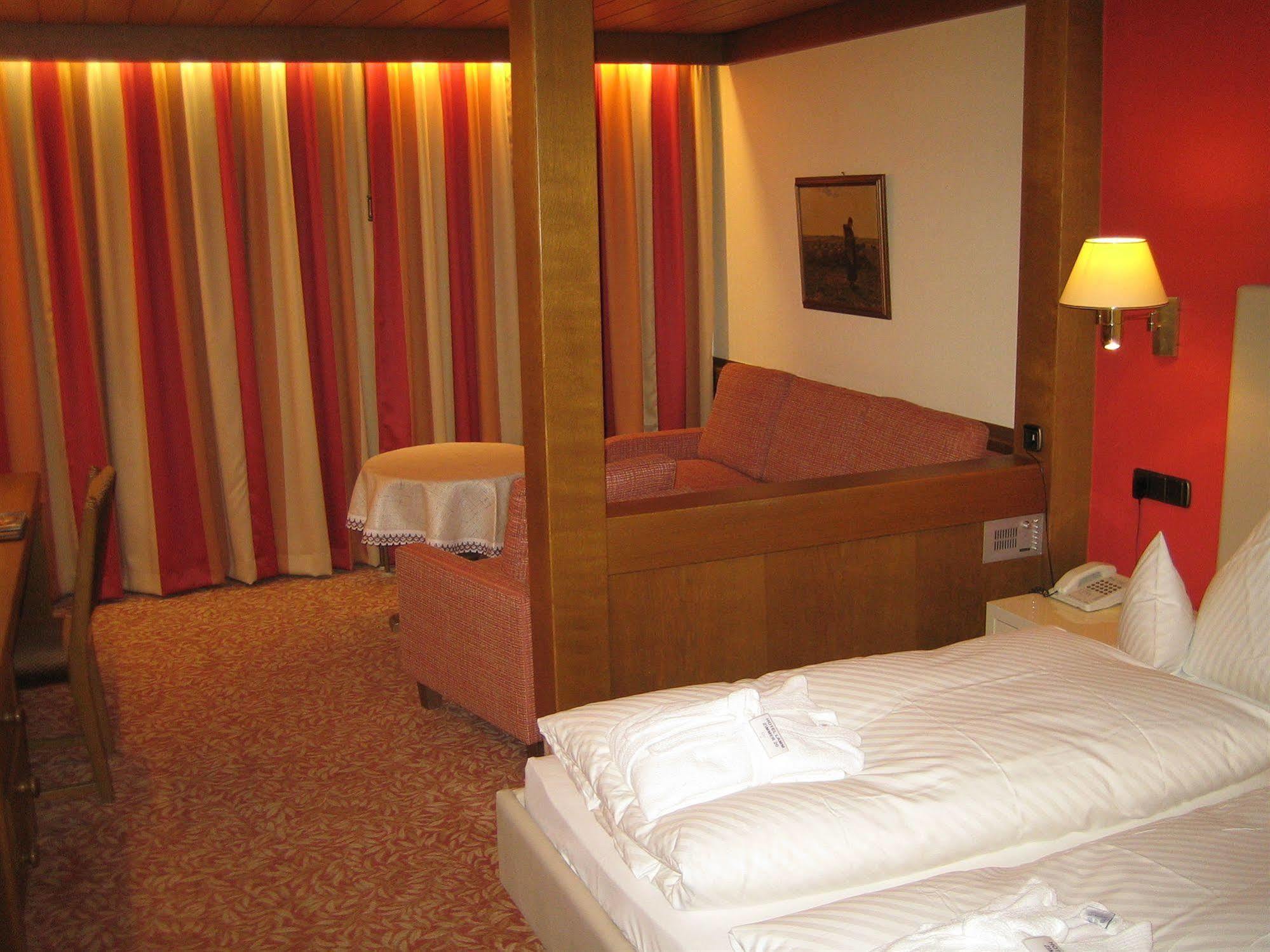 Hotel Lamm Baiersbronn Mitteltal Экстерьер фото